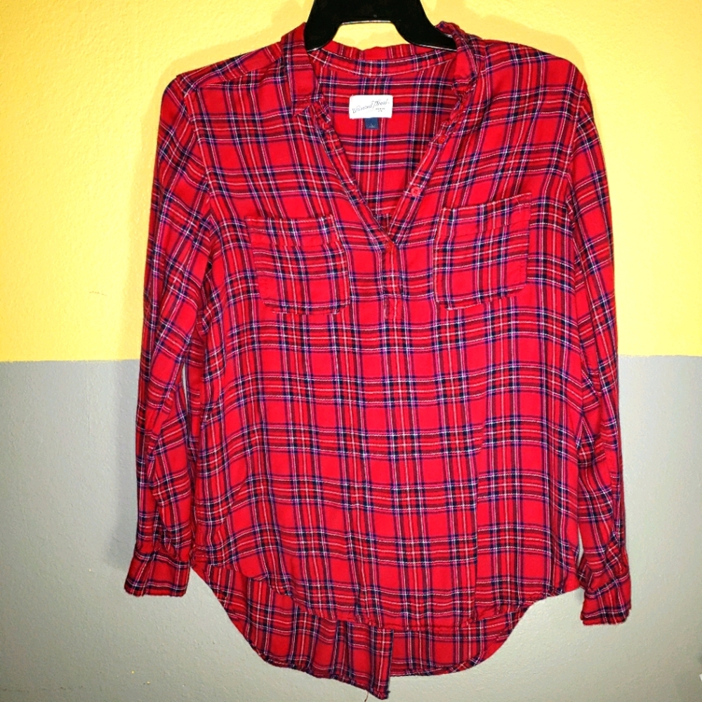 Blue/Red plaid top
